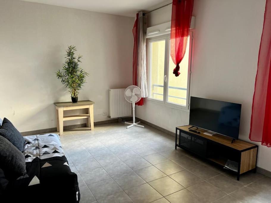 Le Sacramento Apartment จูวินญัค ภายนอก รูปภาพ