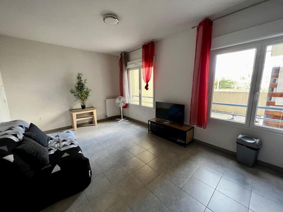 Le Sacramento Apartment จูวินญัค ภายนอก รูปภาพ